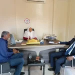 وفد الاتحاد العام للصحفيين السودانيين يقدم وثائق الاتحاد للمسجل العام استعداداً للانتخابات.
