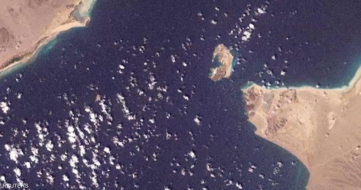 البحر الأحمر يعود لخريطة التوتر الإقليمي مع تصعيد حوثي وترقب رد أمريكي.