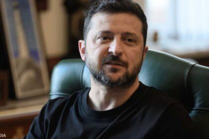 زيلينسكي يحذر من ضربة روسية جديدة قد تبدأ اليوم أو غداً بالأيام القادمة ويحذر من تعبئة جديدة لروسيا هذا الخريف