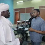 والي الخرطوم يتفقد محطة التحكم الكهربائي لمعاينة أوضاع الإمداد.