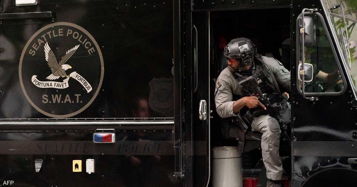 قتل 3 أشخاص وأصيب 5 آخرون في إطلاق نار بمنطقة سياتل سنتر.