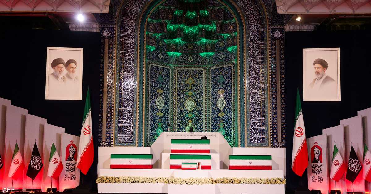 الجنازة الأكبر في تاريخ إيران تستعد لتشييع خامنئي