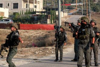 انخفاض حاد في الهجمات الفلسطينية وتأجيل عملية واسعة في الضفة الغربية
