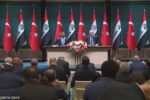 العراقي يرفض التوقيع أمام أردوغان في مراسم أنقرة ويحرج الوفد العراقي