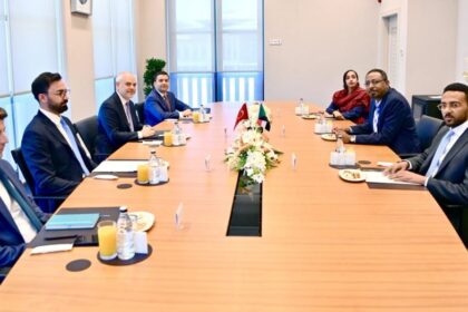 بحث مستشاران للسودان وتركيا شراكات استراتيجية طويلة الأمد لتحقيق استقرار المنطقة.