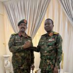 قائد درع السودان يزور مساعد القائد العام لمناقشة العمليات والتكامل الدفاعي.