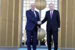 تركيا تقدم مساعدات للبنان وتعلن اهتمامها بالتعاون في مجالات متعددة وتتلقى دعوة لزيارة بيروت من عون