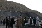 عمليات إنقاذ مستمرة لـ14 عاملاً عالقاً في منجم بلوشستان بعد انفجار قوي.