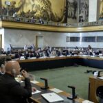 المفوض السامي للأمم المتحدة لحقوق الإنسان يحذّر من تفاقم الأزمة في السودان ويدعو لوقف إطلاق النار وتوسيع حظر الأسلحة