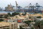 بورتسودان تتجمد تحت 50 درجة مئوية و18 ساعة من الظلام يومياً.