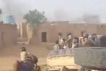 هجمات شاملة على مواقع الجيش المالي في مناطق متعددة شمال ووسط مالي