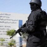 المكتب المركزي للأبحاث القضائية يلقي القبض على 10 متطرفين يشتبه في علاقتهم بخلية إرهابية.