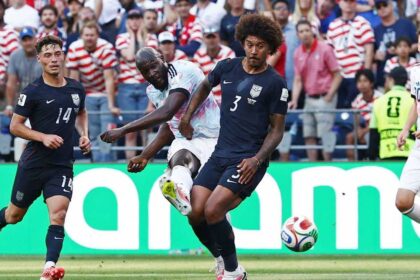 بلجيكا تتفوق على الولايات المتحدة بأربعة أهداف نظيفة في ربع نهائي كأس العالم