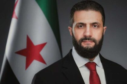 الشرع يؤكد دور فرنسا في رفع العقوبات وفتح علاقات سوريا مع الخارج