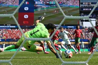 مبابي يفشل في تحويل ركلة جزاء فرنسا أمام المغرب في كأس العالم 2026