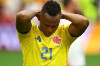 كولومبيا: غياب لوكاس كامباز عن رحلة المنتخب بعد تهديدات ومخاوف أمنية