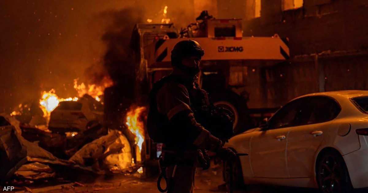 روسيا تستخدم صواريخ باليستية فائقة السرعة لاستهداف كييف مجدداً.