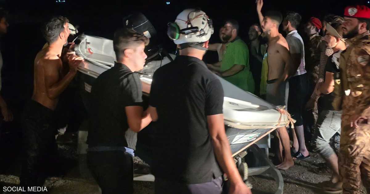 وفاة طفلين على الأقل ونجاة 15 في حادث عبّارة اصطدمت بجسر في دير الزور