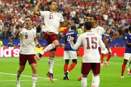 إسبانيا تغلب فرنسا في كأس أوروبا 2024 وتمضي إلى النهائي بعد هدفي أويارزابال وبيدرو بورو