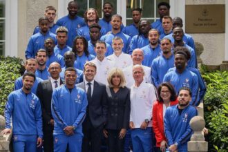 فرنسا تشد الرحال بعد خسارتها أمام إسبانيا في نصف نهائي كأس العالم 2022