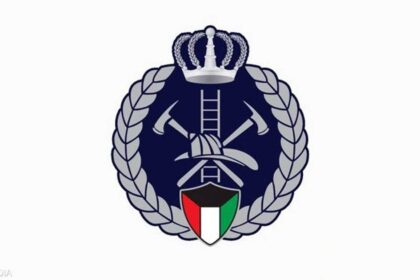 قوات الإطفاء الكويتية تسيطر على حريق اندلع في موقع استهدفته هجمات معادية