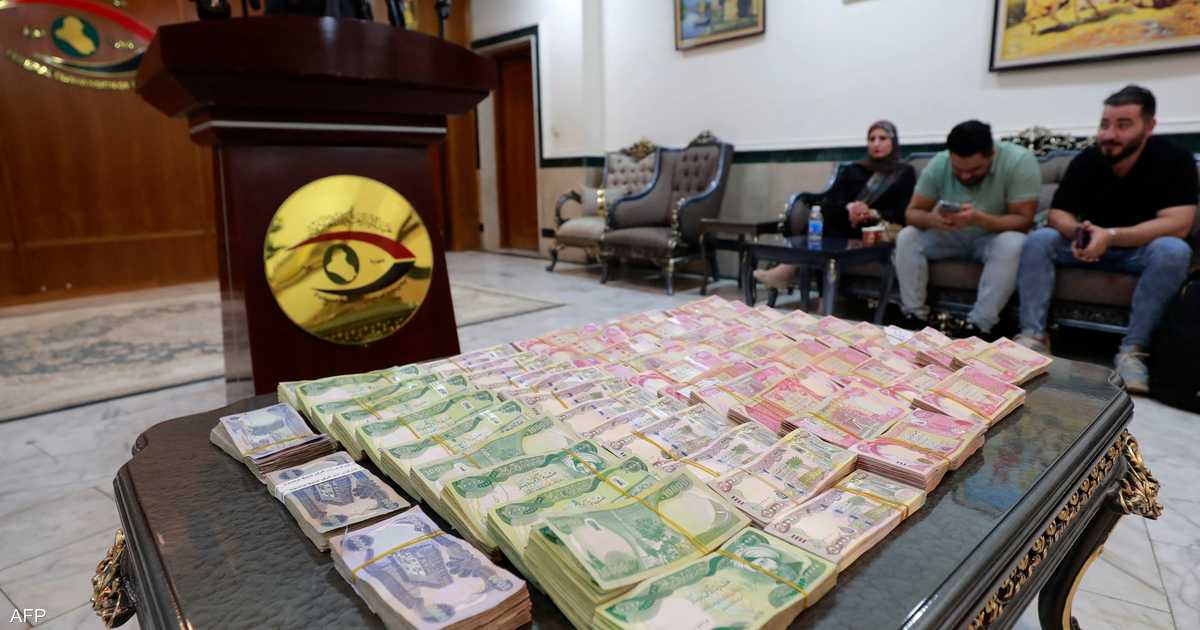 ضبط 25 مليار دينار وأكثر من 200 ألف دولار في قضية فساد النفط العراقية