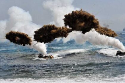 ترامب يطالب بتقليص المناورات العسكرية مع كوريا الجنوبية لوجود علاقة جيدة مع كيم جونغ أون