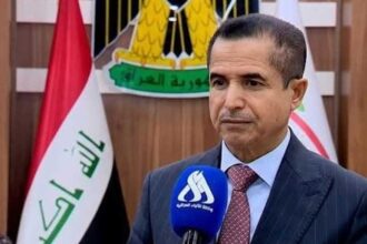 محافظة ذي قار تدين تقصير موظفين وتحيل نحو 50 إلى القضاء واسترداد 20 مليار دينار