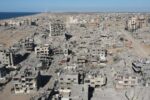 غزة: الأنقاض تتحول إلى مورد مؤقت لـاقتصاد البقاء في ظل الحرب المستمرة.