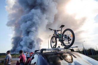 هجوم على منشأة وايلدبيريز قرب موسكو واصابة شخصين