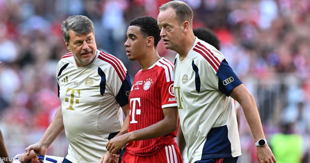 موسيالا يتدرب بشكل فردي لاستئناف تدريبات بايرن بعد نوبات خلل عصبي