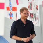 المبلغ 1.2 مليون جنيه إسترليني دفعة مبدئية لتكاليف قانونية أسوشيتد نيوزبيبرز بعد خسارة الأمير هاري دعواه ضد صحيفة ديلي ميل.