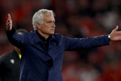 مورينيو يؤكد استحقاق ريال مدريد للفوز ويشيد بالبدلاء والثلاثي جود وفينيسيوس وإسبى