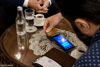 تدخل بطاقة فيزا في سوريا لأول مرة بشكل رسمي بعد رفع اسمها من قائمة الإرهاب الأميركية.