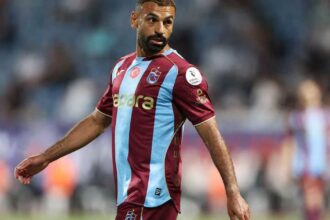 صلاح يفتتح رصيده بثنائية لطرابزون في الدوري التركي ويحافظ على الصدارة