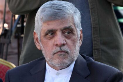 إيران تؤكد مغادرة دبلوماسيتها شيباني من لبنان في 24 أغسطس.