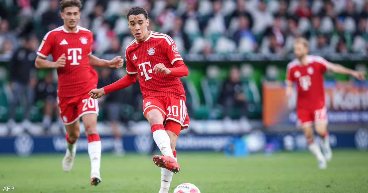 موسيالا يغادر قائمة المنتخب ويستعد لعودة تدريبات بايرن بعد إصابته بالصرع