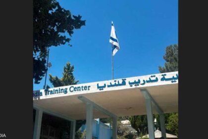 إسرائيل تبدأ إخلاء مركز الأونروا في كفر عقب