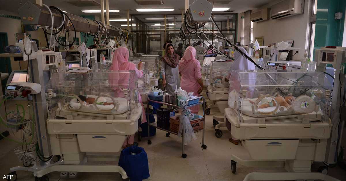 اندلع حريق في حضانة أطفال بمستشفى في إسلام آباد أسفر عن مقتل 14 طفلا.