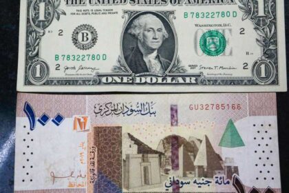 الجنيه السوداني يفقد أكثر من 90% من قيمته وسعر الدولار يتجاوز 6300 جنيه في السوق الموازية
