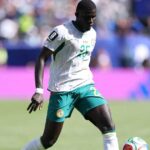 برينتفورد يوقع لاعب وست هام السابق لخمس سنوات