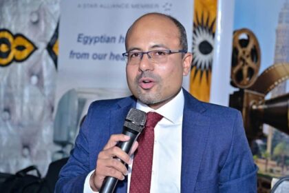 السفير المصري يؤكد ثقته بالعودة إلى الخرطوم ويشيد بالنمو الطبي السوداني