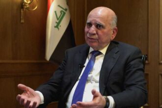العراق يرحب بحل قوات سوريا الديمقراطية ودعم استقرار سوريا