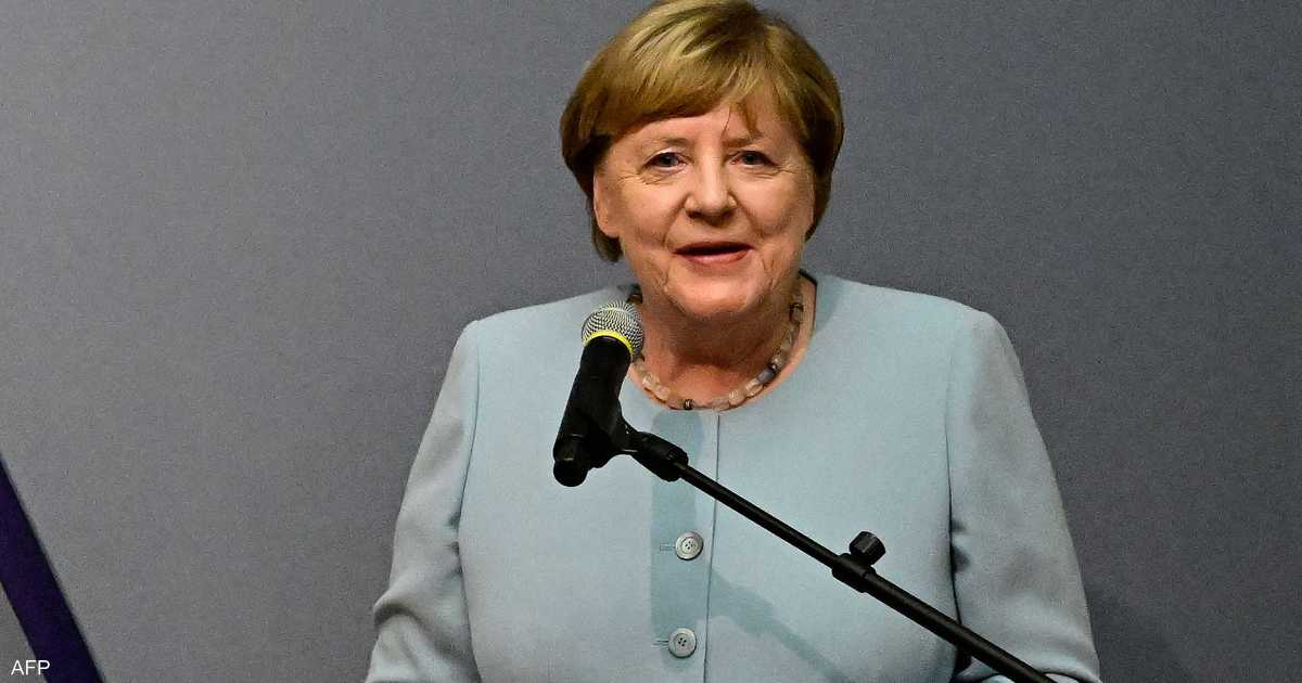 ميركل تدعو لحماية الديمقراطية في ساكسونيا أنهالت قبل الانتخابات القادمة