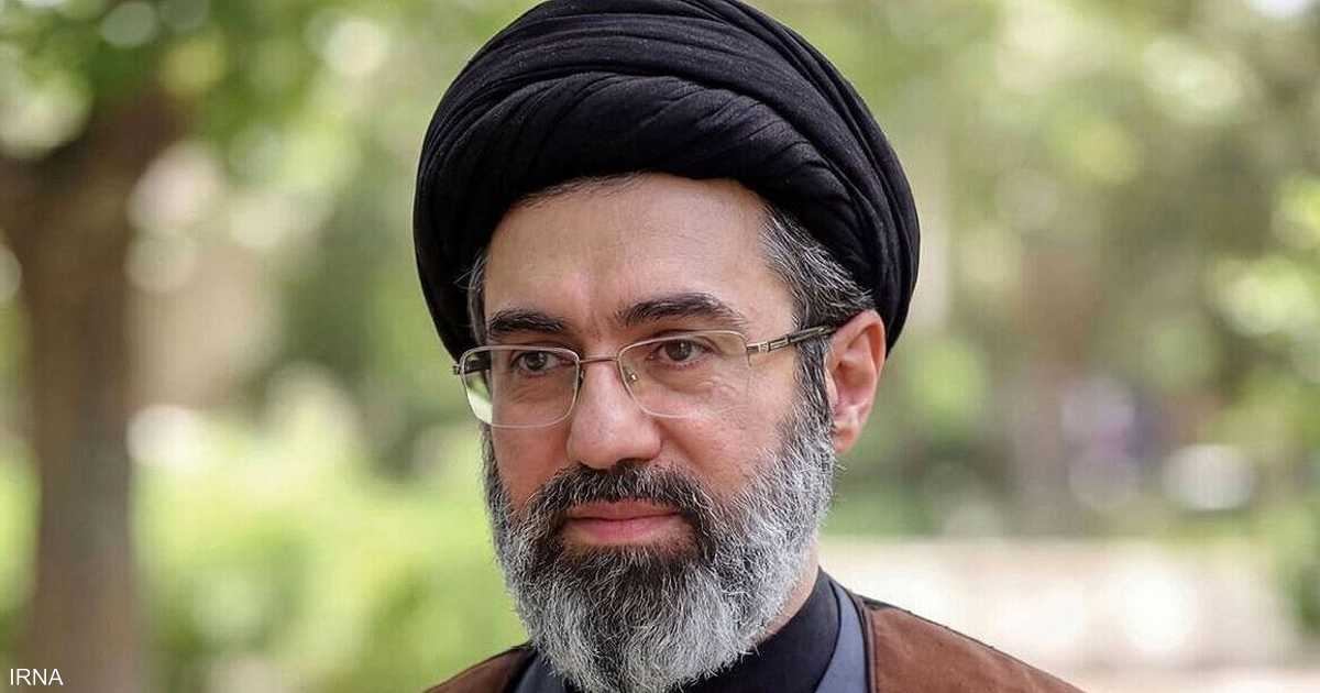 رسالة من خامنئي تدعو إلى وحدة إيرانية ضد أميركا وإسرائيل وتناول الاقتصاد.