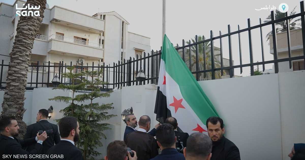 إعادة افتتاح سفارة سوريا في طرابلس لتعزيز التعاون الثنائي والأمني والاقتصادي.