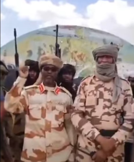 صدت القوات المسلحة والقوة المشتركة هجوماً للمتمردين في بئر سليبة واستعادت أسلحة ومركبات.