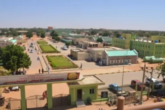 غرفة طوارئ دار حمر تطالب بمحاسبة مسئولي إهانة شاب النهود في الأبيض.