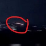 فيديو يظهر قذيفة إسرائيلية تمر بمحاذاة منزل في الحنية جنوب لبنان.