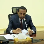 رئيس الوزراء يفصل وزير الشؤون الدينية والأمين العام للمجلس الأعلى للحج والعمرة.